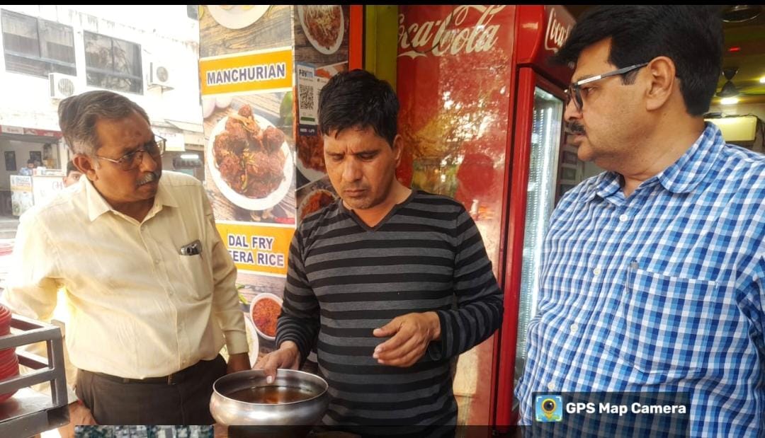 સ્વચ્છતા અને હાઈજીન અંગે બેદરકારી દાખવતા એકમો પાસેથી રૂ. ૪૧ હજારનો દંડ વસૂલાયો