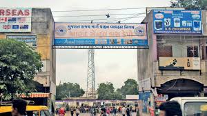 વિદ્યાર્થીઓ અને મુસાફરો માટે મુશ્કેલી: 11 ડેપોમાં ડ્રાઇવર-કંડક્ટરની ઘટ