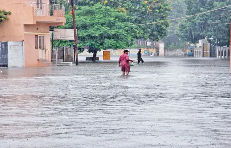 હવામાન વિભાગનું એલર્ટ! આજે ગુજરાતમાં અતિભારે વરસાદની શક્યતા