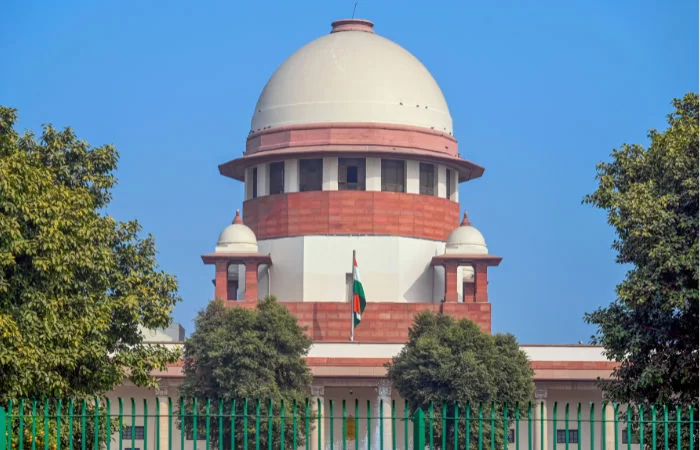 તમામ ખાનગી-સરકારી સ્કૂલોમાં ફ્રી સેનેટરી પેડ્સ, સુપ્રીમનો આદેશ