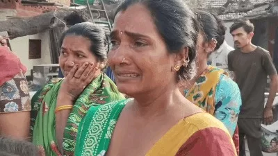 પોતાના જ આંગણામાં પરાયા થયા: વહીવટી તંત્રના બુલડોઝર સામે લાચાર બન્યા રાજકોટવાસીઓ, ચોધાર આંસુએ રડ્યા લોકો.