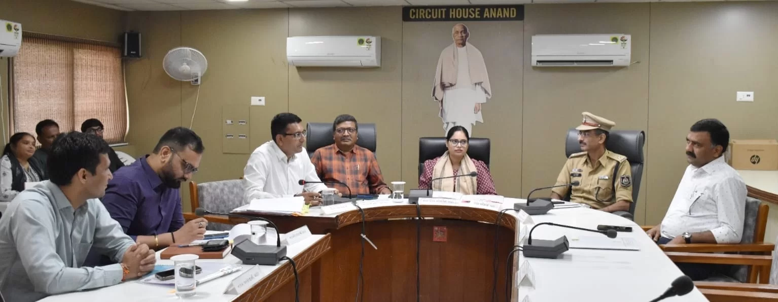 આણંદમાં જિલ્લા સંકલન સમિતિની બેઠક: પ્રજાલક્ષી મુદ્દાઓના ઝડપી નિકાલના આદેશ