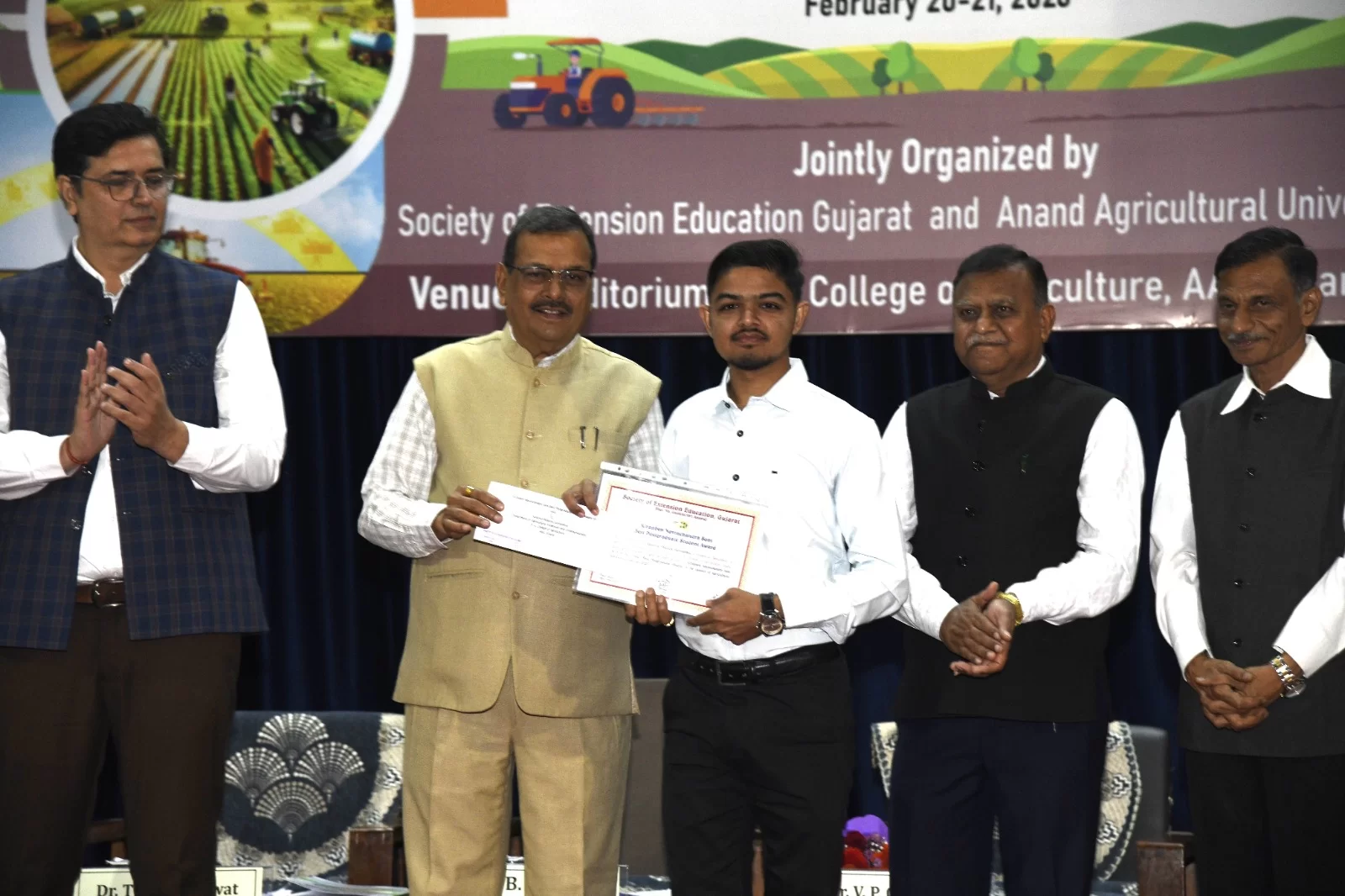 આણંદમાં ‘ડિજિટલ એક્સ્ટેન્શન’ પર રાષ્ટ્રીય સેમિનાર, ખેડૂત સશક્તિકરણને મળ્યો નવો દિશામાર્ગ