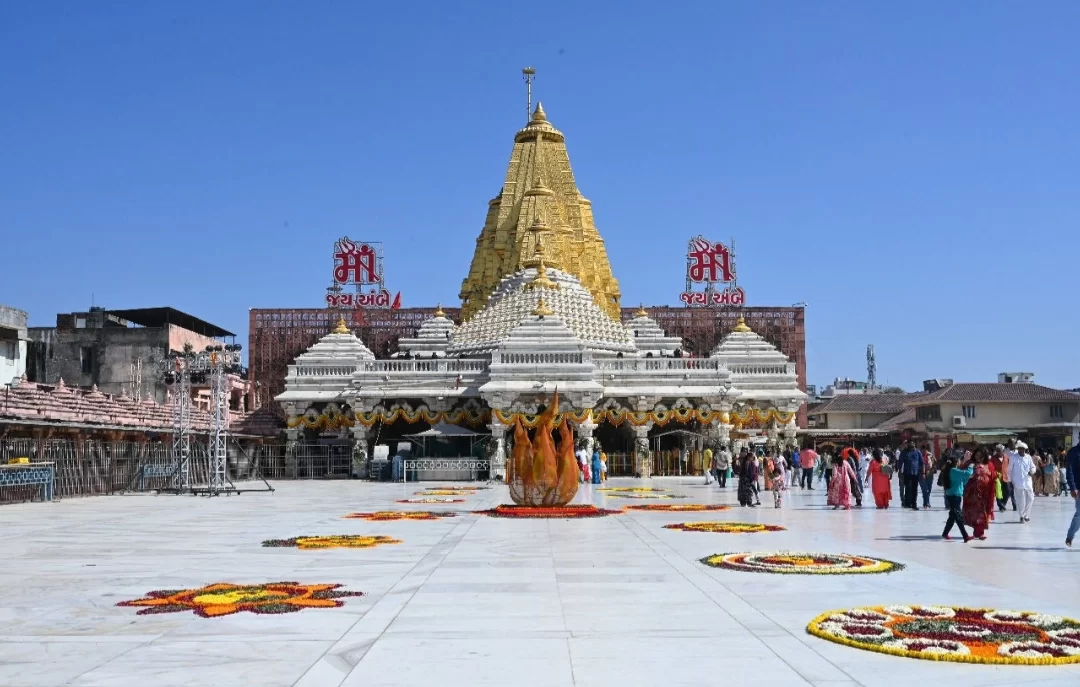 અંબાજી મંદિર ખાતે હોળી-પૂનમ પર ચંદ્રગ્રહણને પગલે સમયમાં ફેરફાર