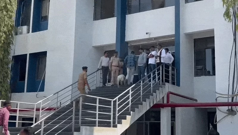 અમરેલી કોર્ટને બોમ્બથી ઉડાવવાની ધમકી, ઈ-મેઈલ મળતા પોલીસ એલર્ટ