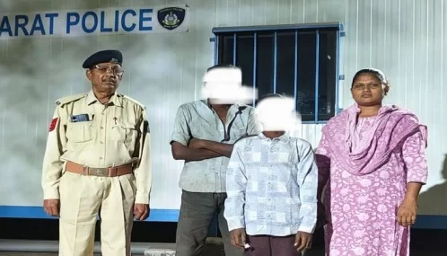 આણંદ રેલ્વે સ્ટેશન પર પરિવારથી વિખૂટો પડેલો બાળક પરિવાર સાથે મિલન કરાવ્યો