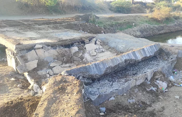 અમરેલીમાં ભ્રષ્ટાચારનો પુલ ધરાશાયી! બાઢડામાં લામધાર નદી પરનો પુલ 10 દિવસમાં જ તૂટી પડ્યો