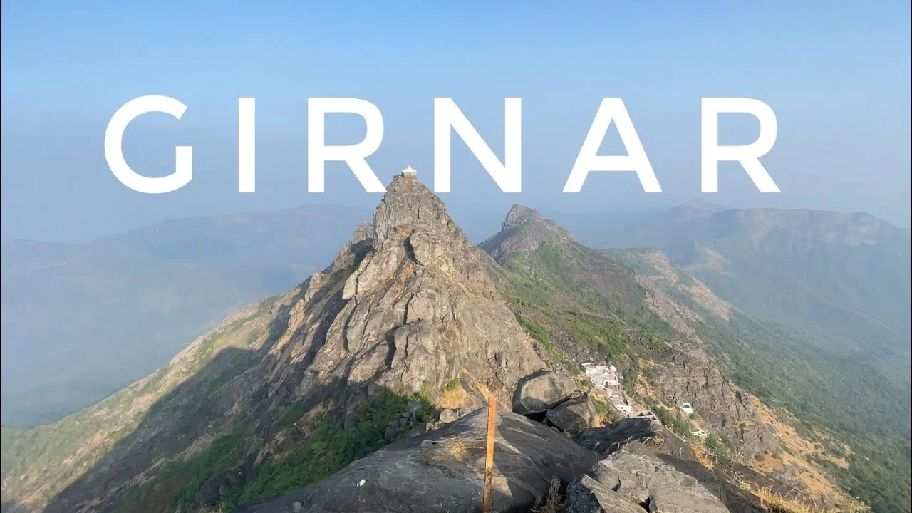 ગિરનારના અંબાજી મંદિરમાં અયોગ્ય કૃત્યનો આક્ષેપ, સગીરને દારૂ પીવડાવ્યાનો મામલો; 6 સામે રોષ