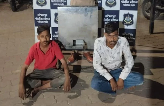 વડોદરામાં મંદિર ચોરી ગેંગનો ભાંડો ફૂટ્યો: દાનપેટી લૂંટનાર ટોળકીના બે સાગરિતો ઝડપાયા