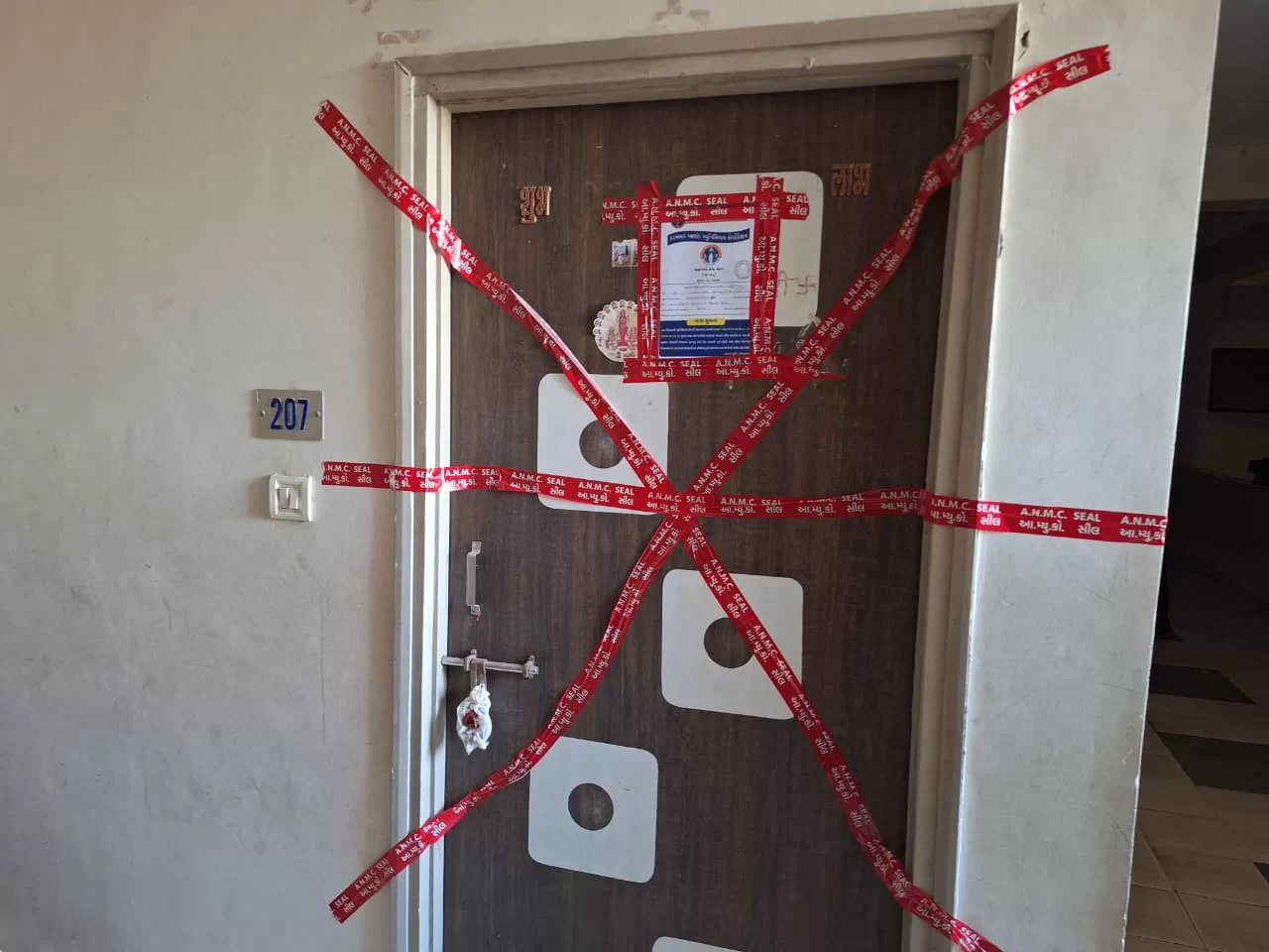 કરમસદ આણંદ મહાનગરપાલિકા દ્વારા બાકી વેરાની વસુલાત માટે ખાસ ઝુંબેશ હાથ ધરાઈ