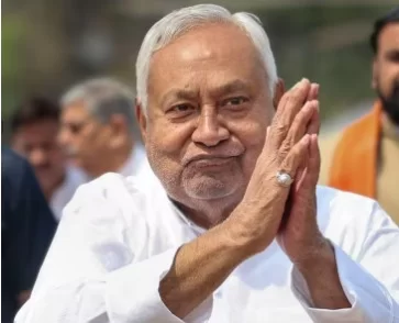 બિહારના મુખ્યમંત્રી નીતિશ કુમારે વિધાન પરિષદ (MLC) ના સભ્ય પદેથી રાજીનામું આપ્યું.