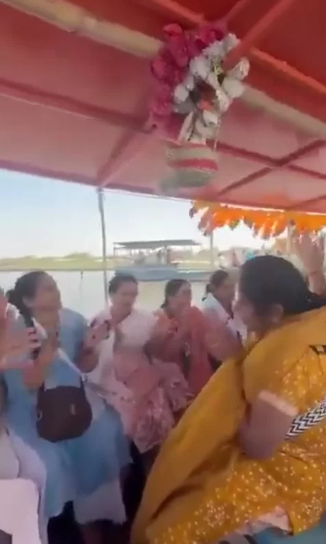 મથુરામાં ભયાનક દુર્ઘટના: કેસી ઘાટ પાસે યમુનામાં બોટ પલટી, 10 શ્રદ્ધાળુઓના મોત, અનેક લાપતા