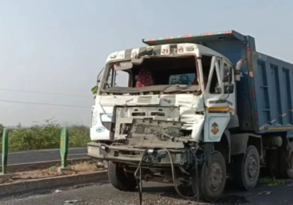 સુરેન્દ્રનગરમાં લખતર-વિરમગામ હાઈવે પર ટ્રકે 10 પદયાત્રીને કચડ્યાં, 7 લોકોના કમકમાટીભર્યા મોત