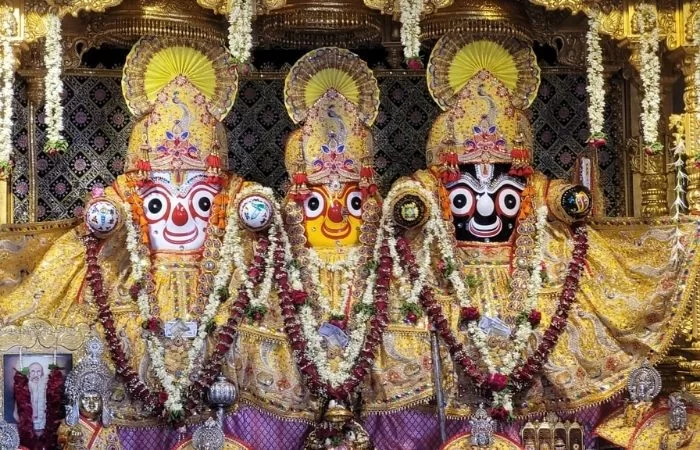 અખાત્રીજનો પવિત્ર અવસર: ભગવાન જગન્નાથજીને ચંદનનો લેપ, ફૂલોથી શણગારેલા રથોનું શાસ્ત્રોક્ત પૂજન