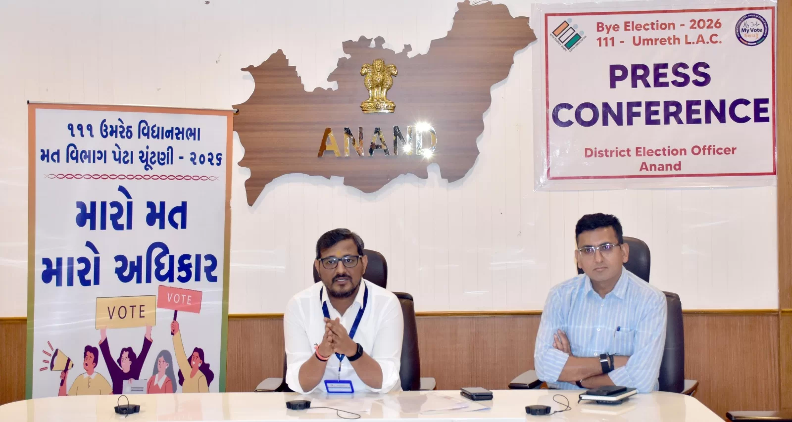 ૧૧૧-ઉમરેઠ વિધાનસભા પેટા ચૂંટણી: મતદાન માટે આધાર કાર્ડ, પાનકાર્ડ કે પાસપોર્ટ સહિતના ૧૨ પુરાવાઓ માન્ય રહેશે