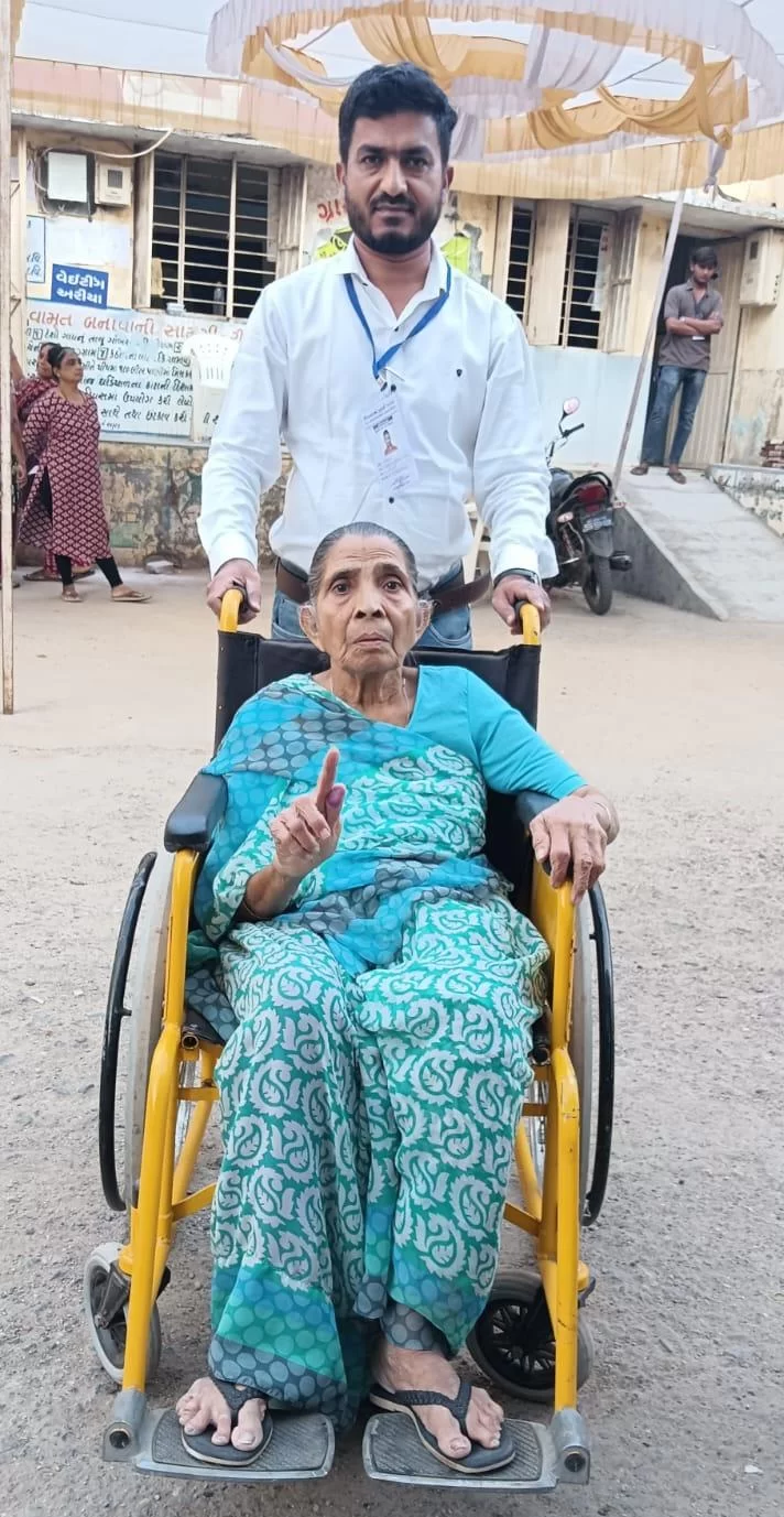 111 - ઉમરેઠ વિધાનસભા પેટા ચૂંટણીનો શાંતિપૂર્ણ વાતાવરણમાં પ્રારંભ