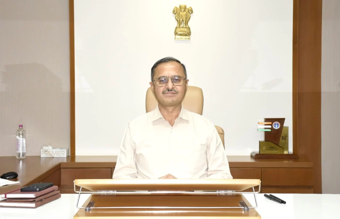 કરમસદ આણંદ મહાનગરપાલિકાના કમિશનર તરીકે નો ચાર્જ સંભાળતા શ્રી આર.એન.ડોડિયા